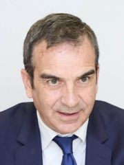 Calabria, Occhiuto torna in Regione e riparte dalla sanità  'Non litigheremo su giunta'. Tridico non scioglie ancora riserva  07.10.2025