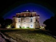 Presentata a Castello Gallelli, la terza edizione di Famiglie nobili e titolate del Napolitano