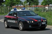 Tragedia nei campi a Badolato: cade dal trattore e perde la vita un uomo di 50 anni. I Carabinieri acquisiscono le telecamere di videosorveglianza